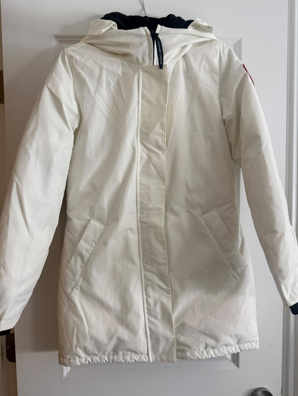 NWOT Canada Goose White Hooded Parka Jacket